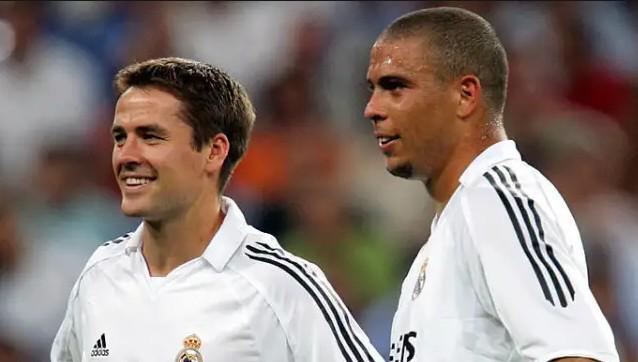 简单的门前 简单的门前